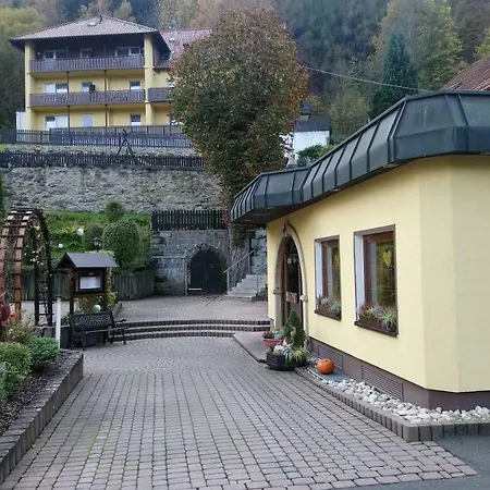 Guest house Schwarzes Ross 3*